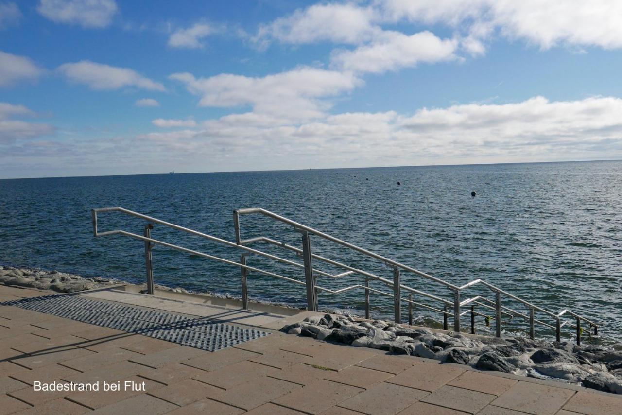 Pole Poppenspaeler Mit Ladestation Büsum Exteriér fotografie